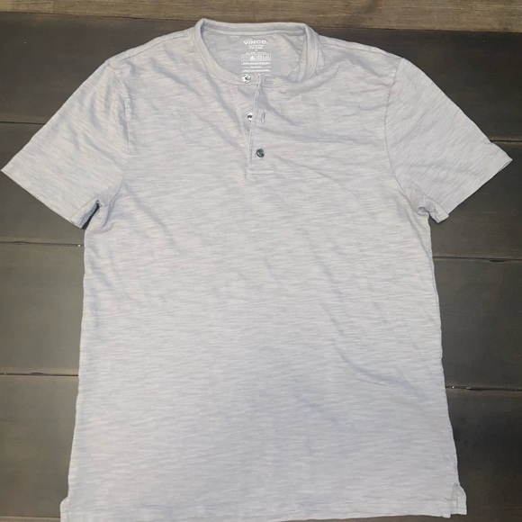 Vince Henley Style Tee Shirt - Small - Picture 2 of 4